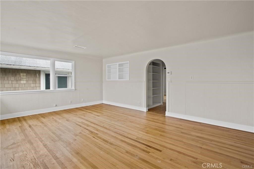 33921 Malaga Dr - Photo 4 of 20