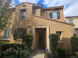 featured image of 230 W Sparkleberry Ave