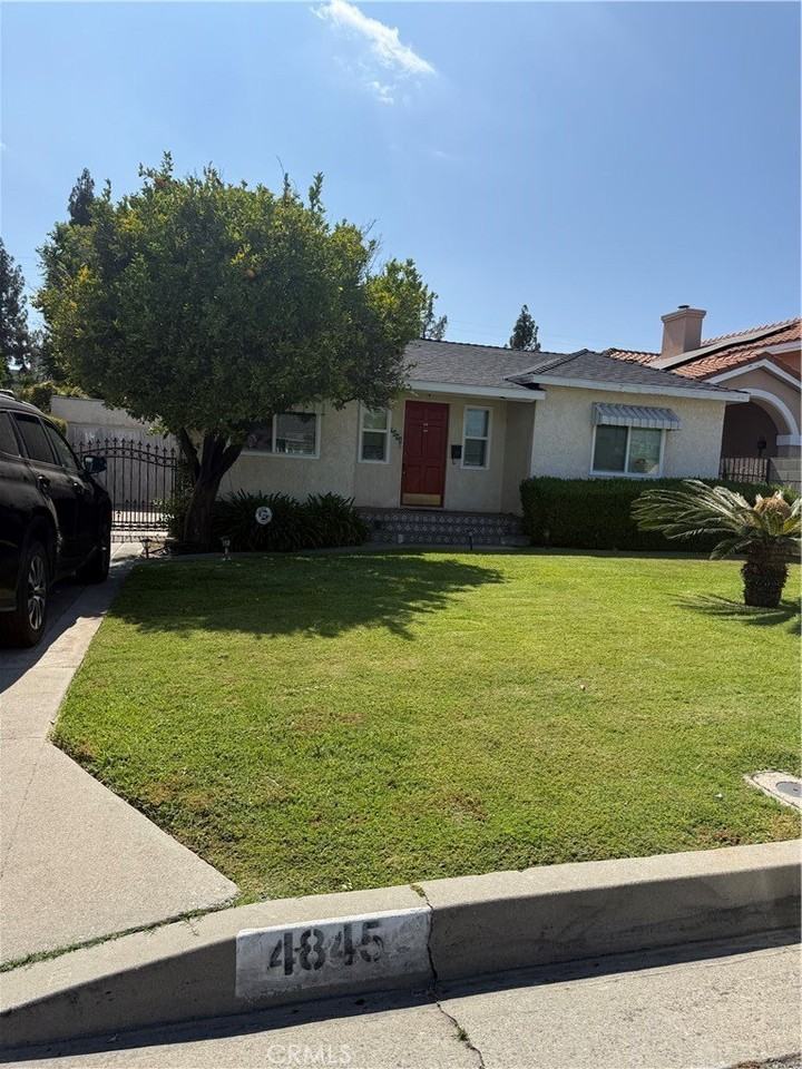 4845 Willard Ave - Photo 2 of 11