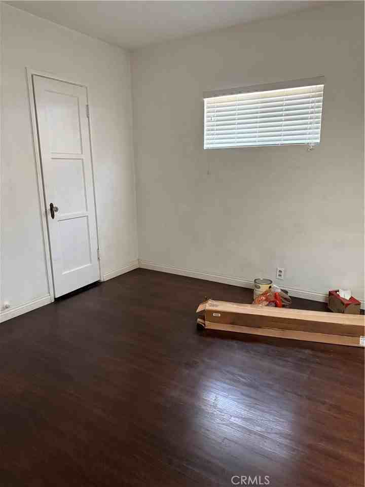 4845 Willard Ave - Photo 5 of 11