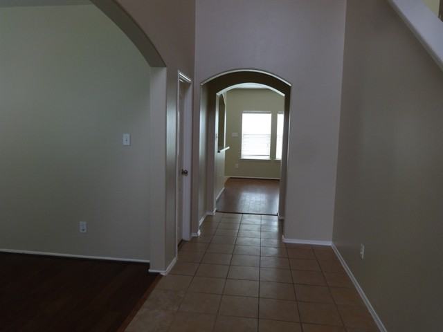 2510 Winged Dove Dr - Photo 3 of 20