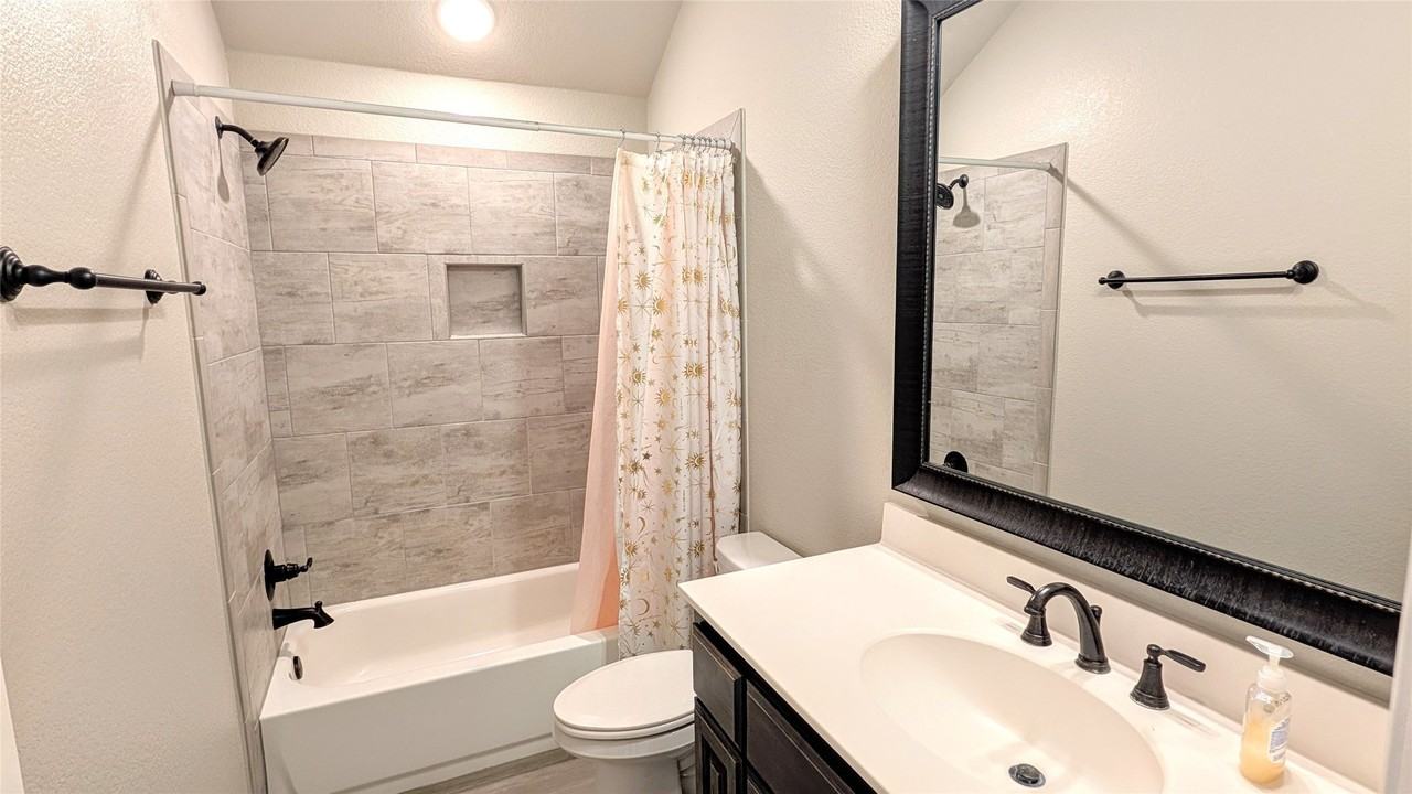 304 Brinkley Dr - Photo 7 of 40