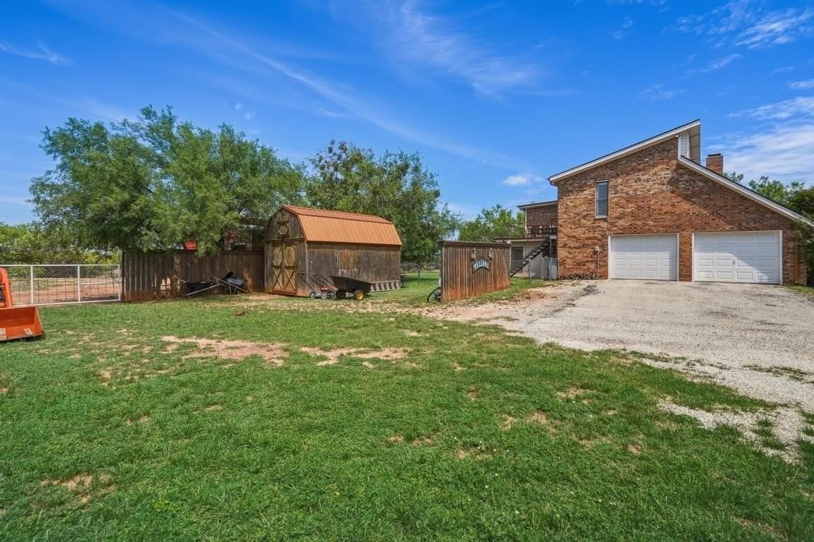 432 Clark Rd - Photo 7 of 40
