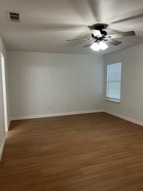 2132 Van Zandt Dr - Photo 6 of 16
