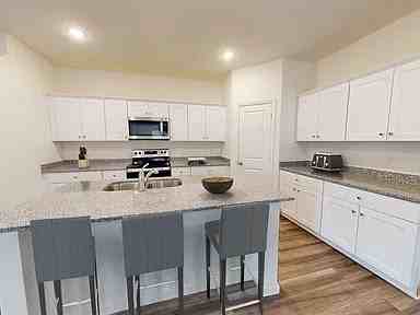 2305 Prairie Lane - Photo 7 of 24
