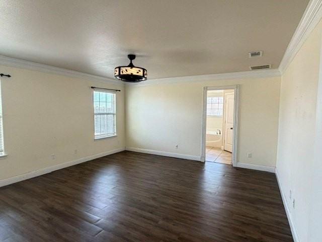 625 Memorial Ct - Photo 6 of 16