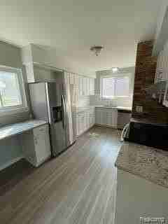 233 W 12 Mile Rd - Photo 4 of 16