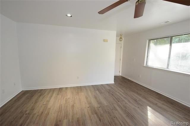 42803 Lilley Pointe Dr #139 - Photo 2 of 24