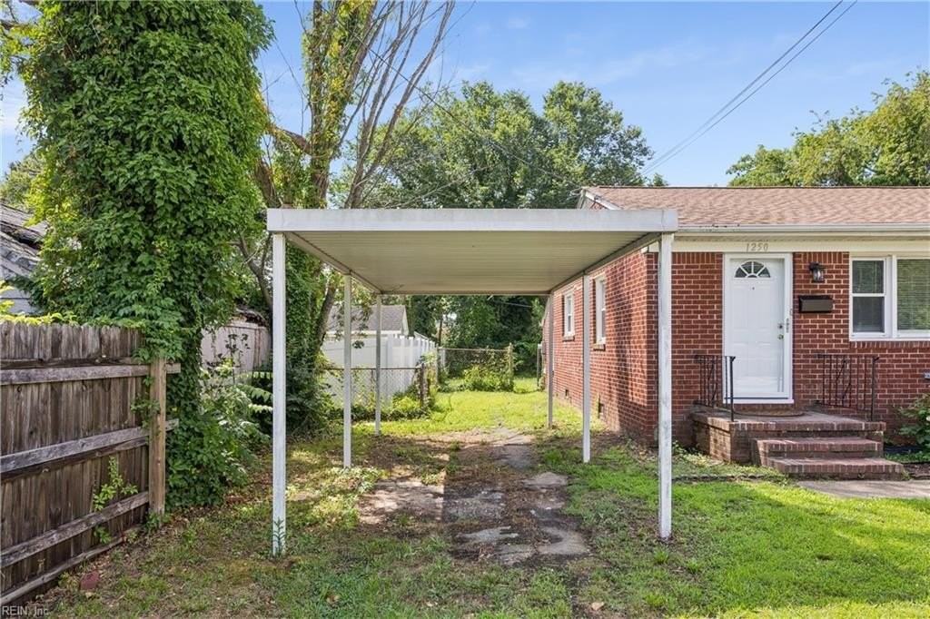 1250 Hampton Ave - Photo 4 of 26