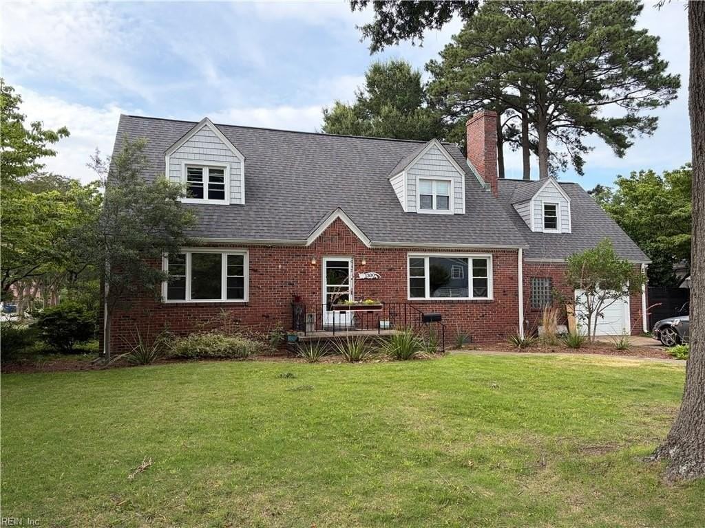 1300 Elk Ave - Photo 2 of 23