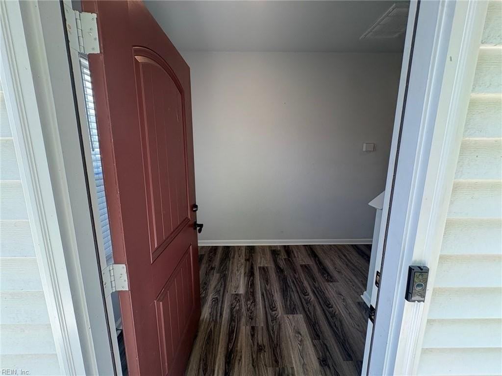 990 Jefferson St - Photo 2 of 25