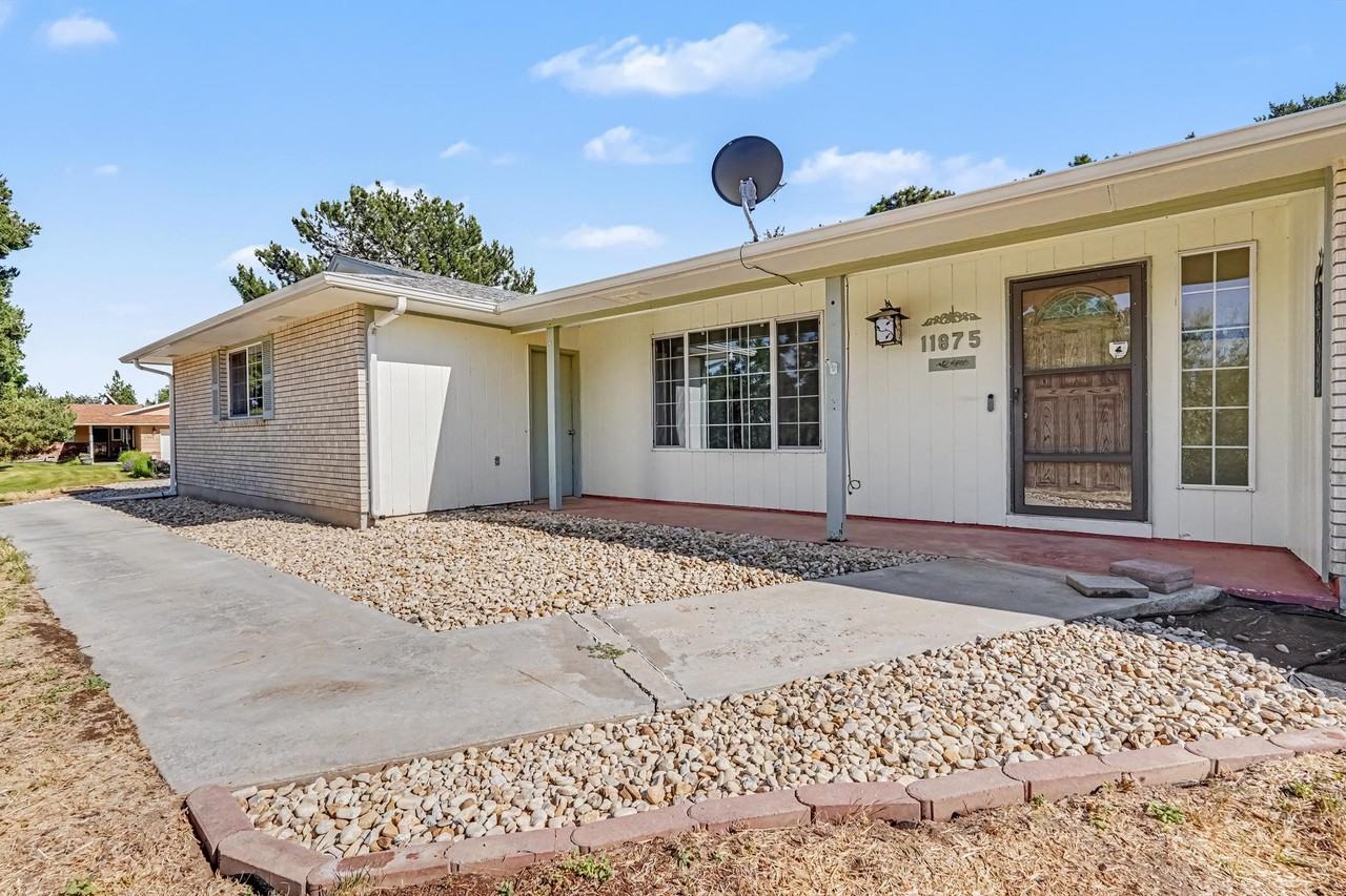 11875 W Hidden Valley Rim Rd #1 - Photo 3 of 36