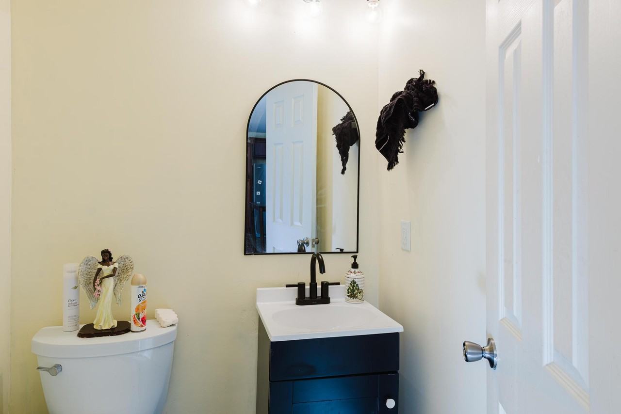 1178 Lake Royale #1 - Photo 6 of 11