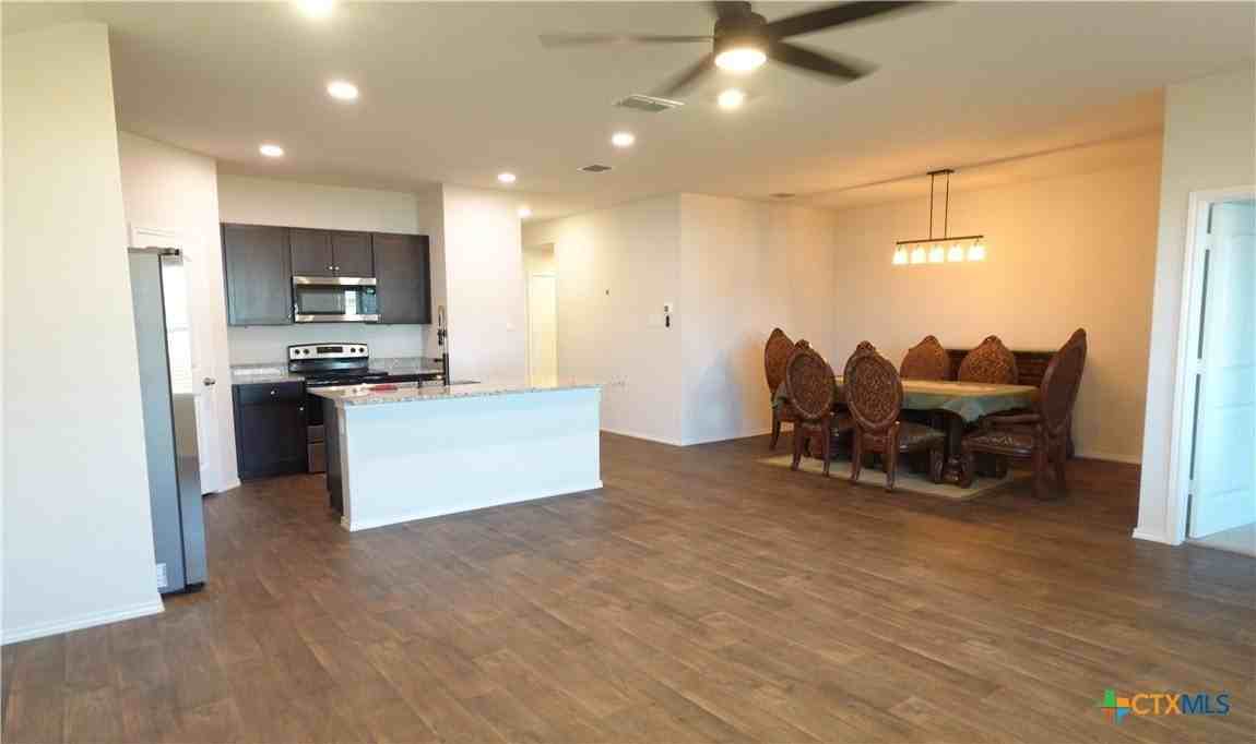 348 Desert Willow - Photo 5 of 28
