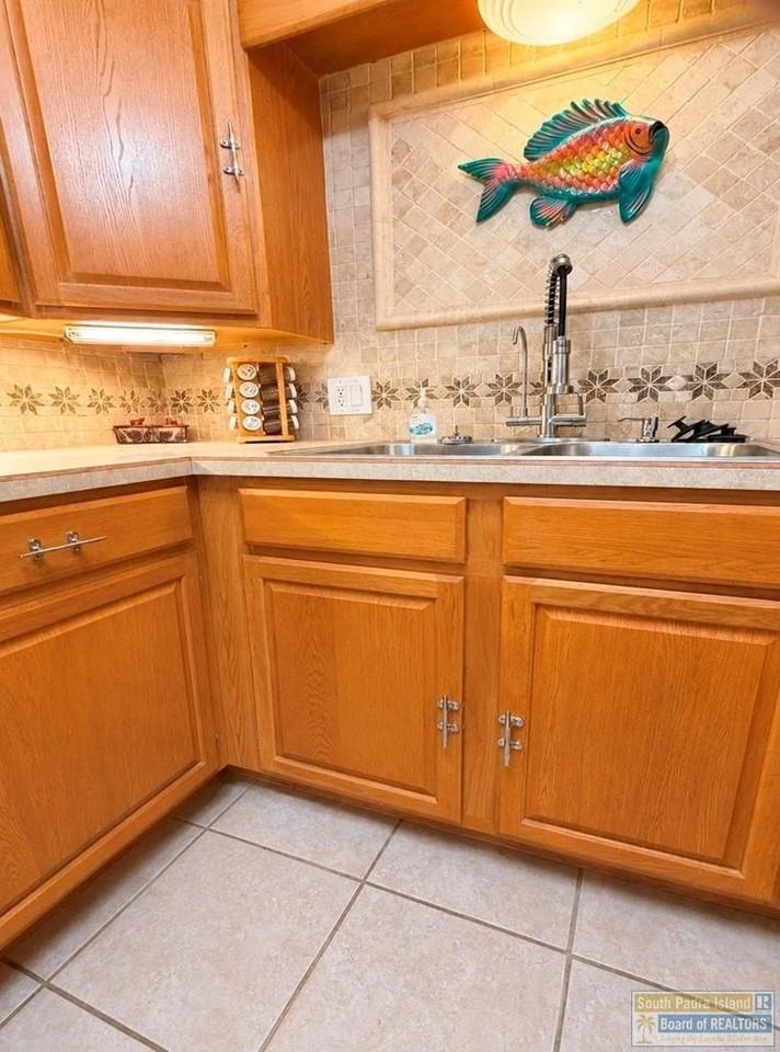 583 Star Fish Dr - Photo 3 of 34