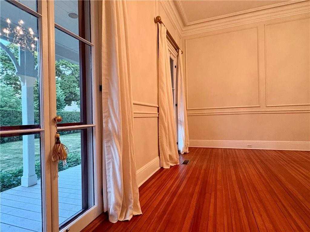 20 Greenough Pl #1A - Photo 6 of 26