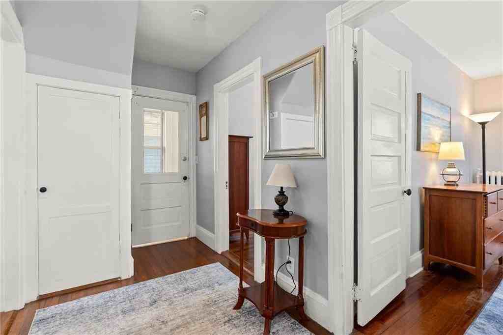 13 Atlantic St - Photo 2 of 23