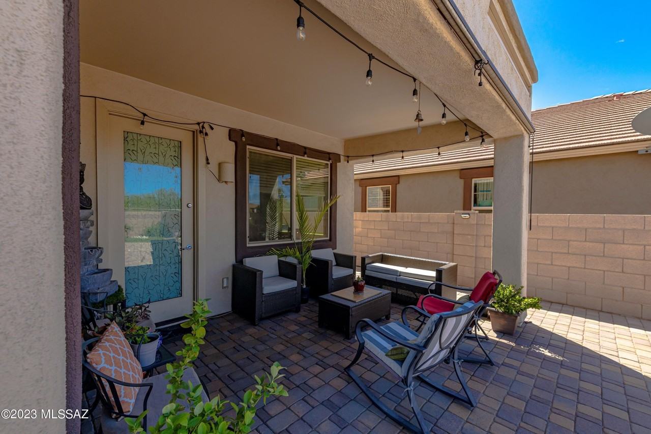 8479 N Gaetano Loop - Photo 5 of 27