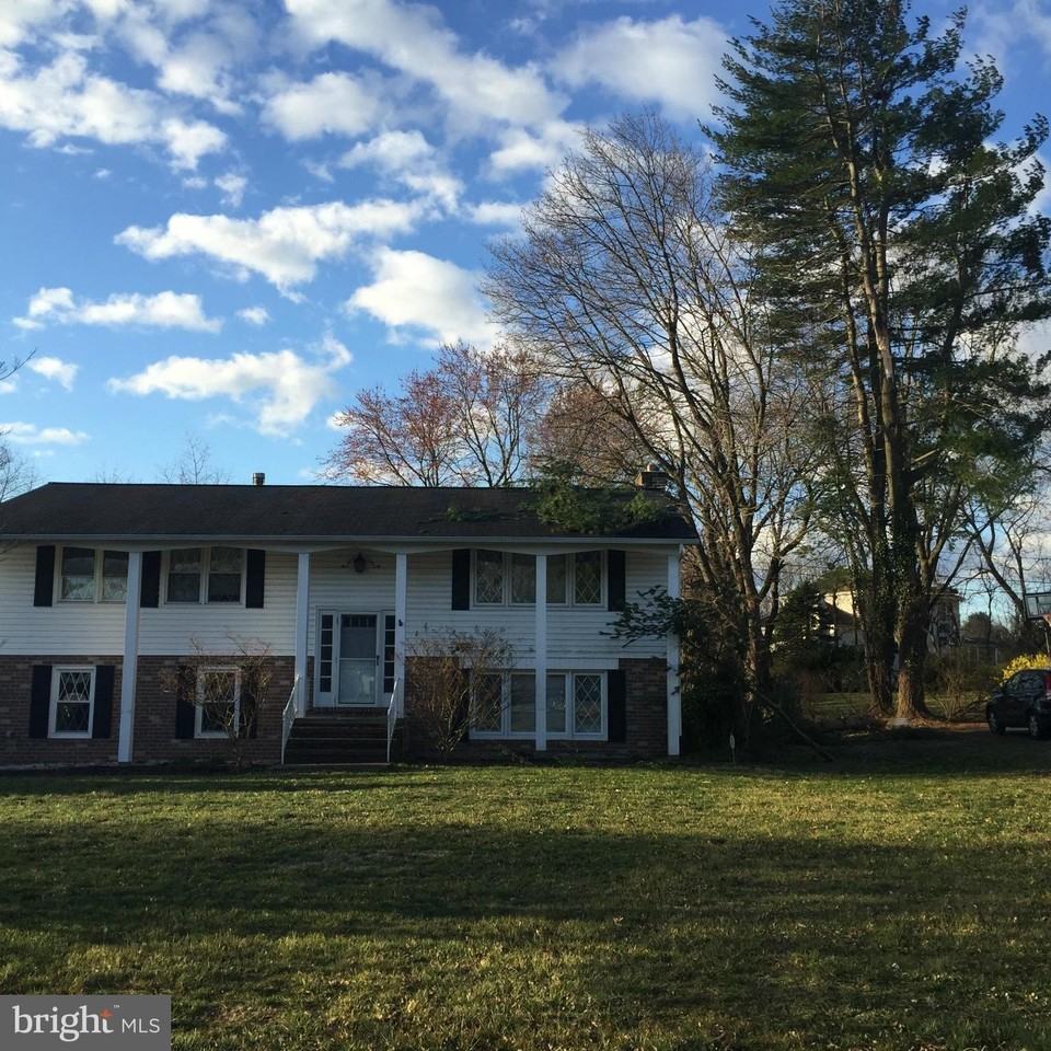 9221 W Stayman Dr - Photo 2 of 17