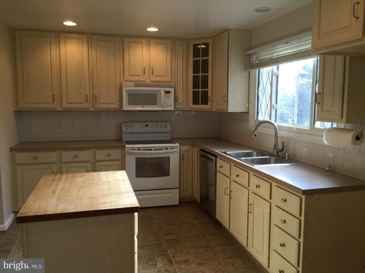9221 W Stayman Dr - Photo 7 of 17