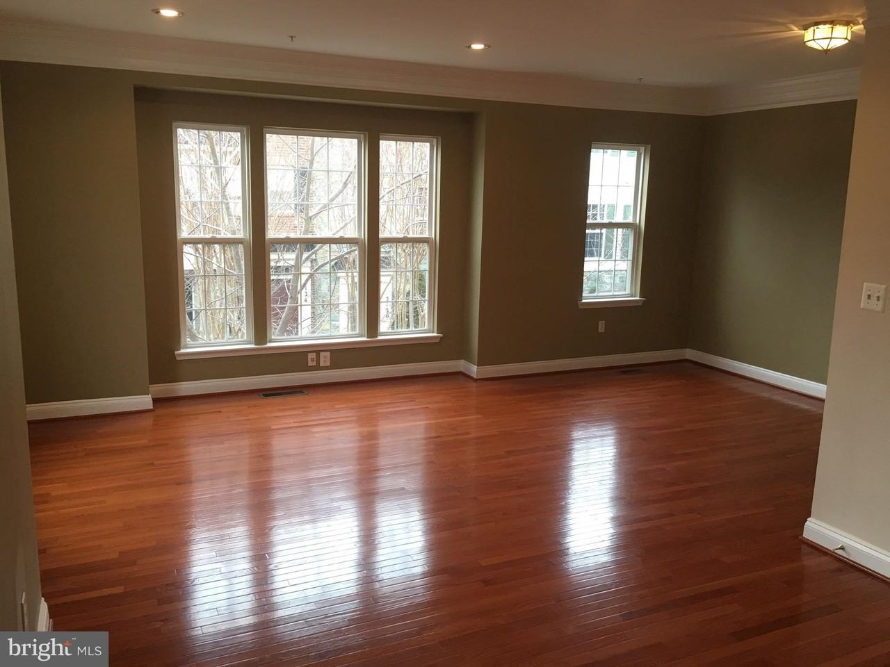 2122 Darcy Green Pl - Photo 4 of 18