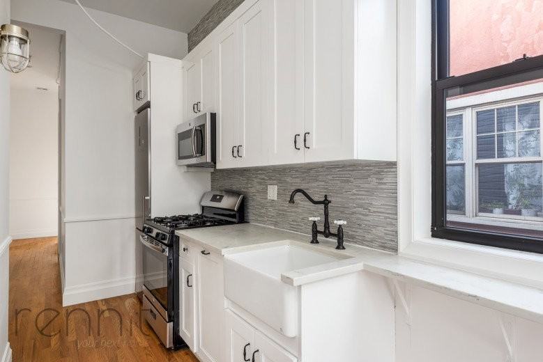 Summerfield St #2B - Photo 3 of 8