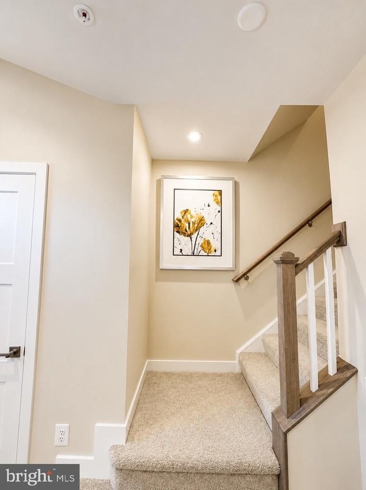 11214 Meridian Hill Way - Photo 7 of 8