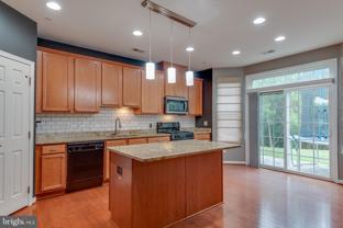 44241 Beaver Creek Dr - Photo 1 of 1