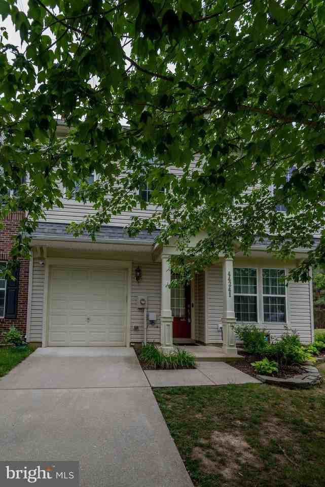 44241 Beaver Creek Dr - Photo 3 of 31