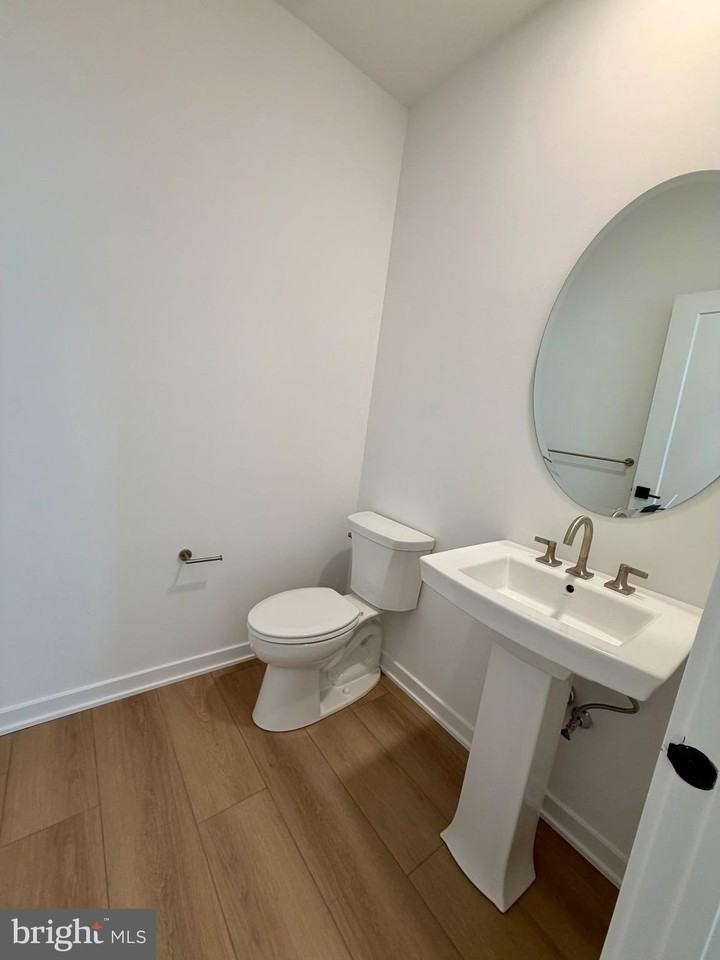 517 Anfield Rd - Photo 5 of 20