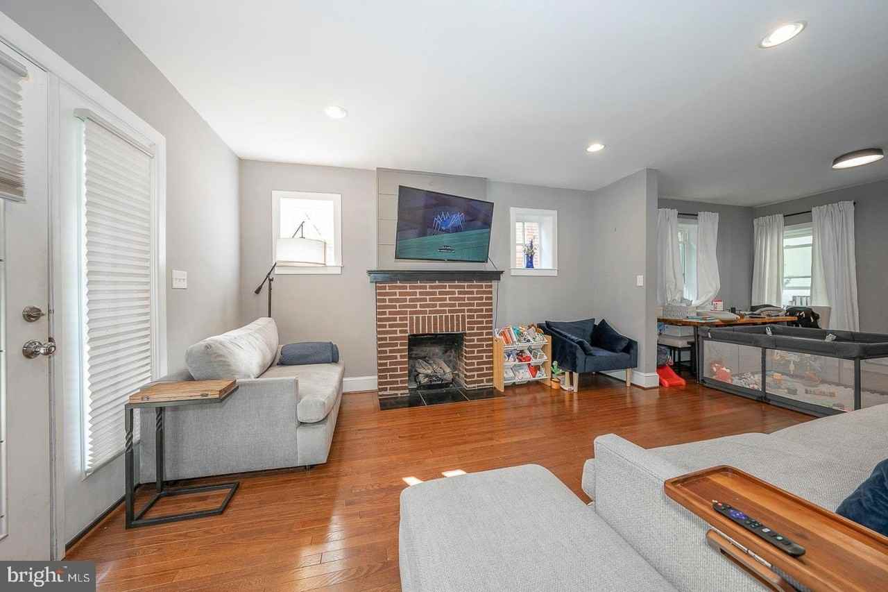 431 W Baltimore Ave - Photo 4 of 41