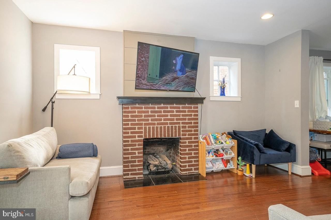 431 W Baltimore Ave - Photo 5 of 41