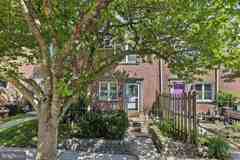 107 Plant Ave - Photo 1 of 1