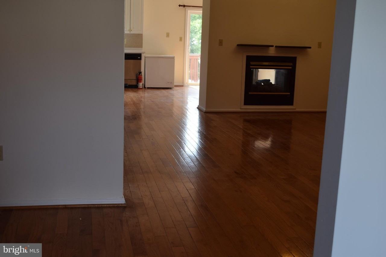713 Whitetail Cir - Photo 7 of 32