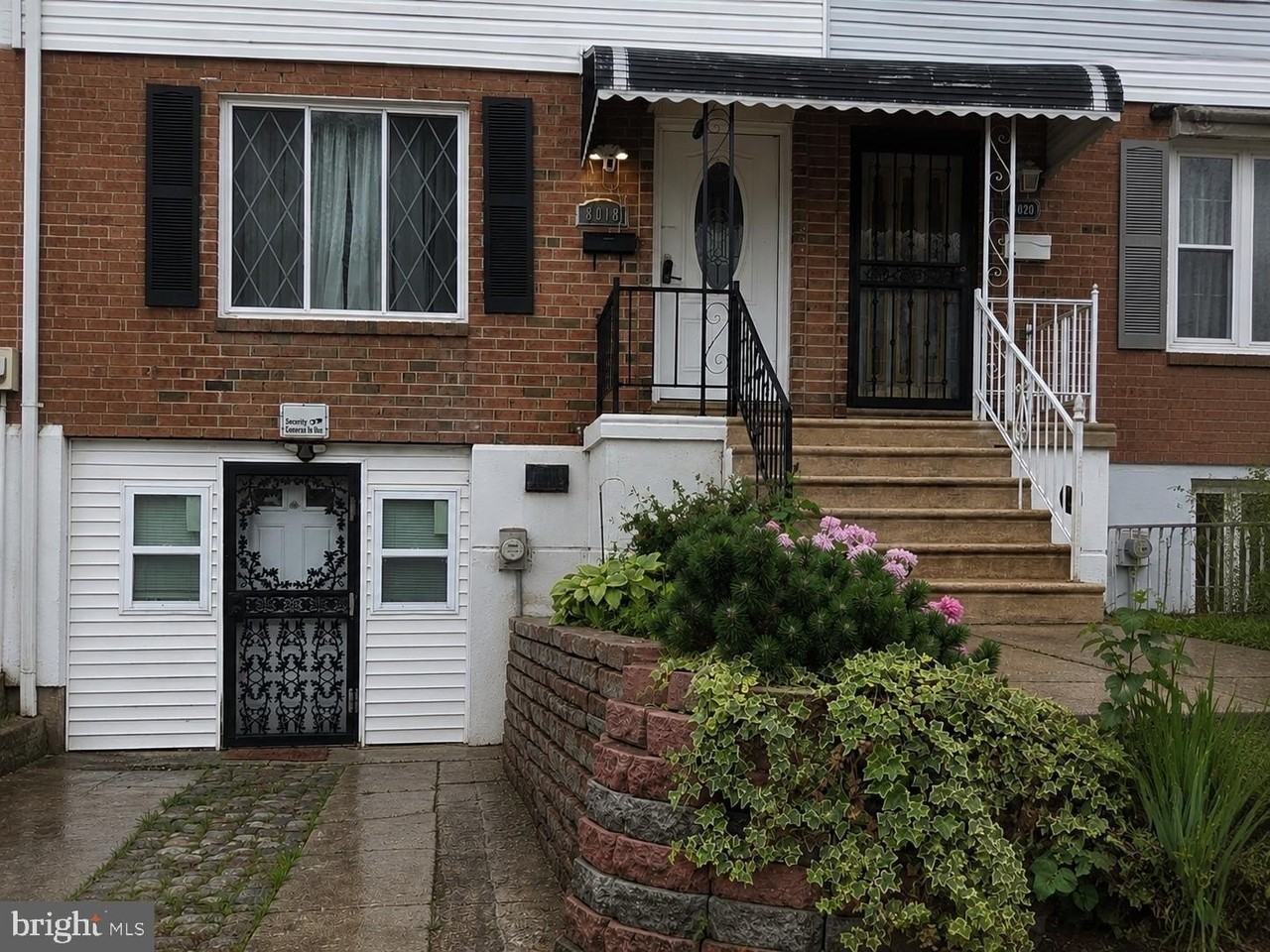 8018 Chelwynde Ave - Photo 3 of 25