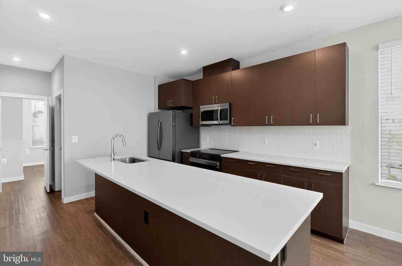 5851 Columbia Pike #500 - Photo 6 of 30