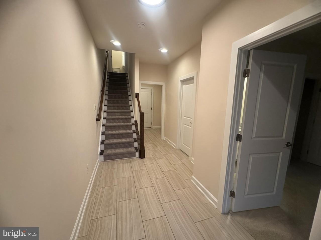 3165 Virginia Bluebell Ct - Photo 5 of 42