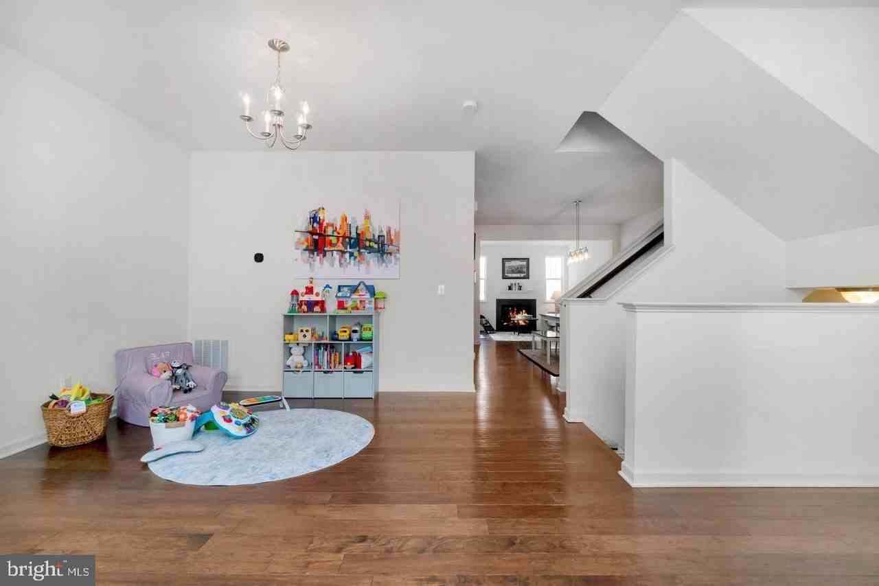 18 Shepherds Hook Way - Photo 6 of 33