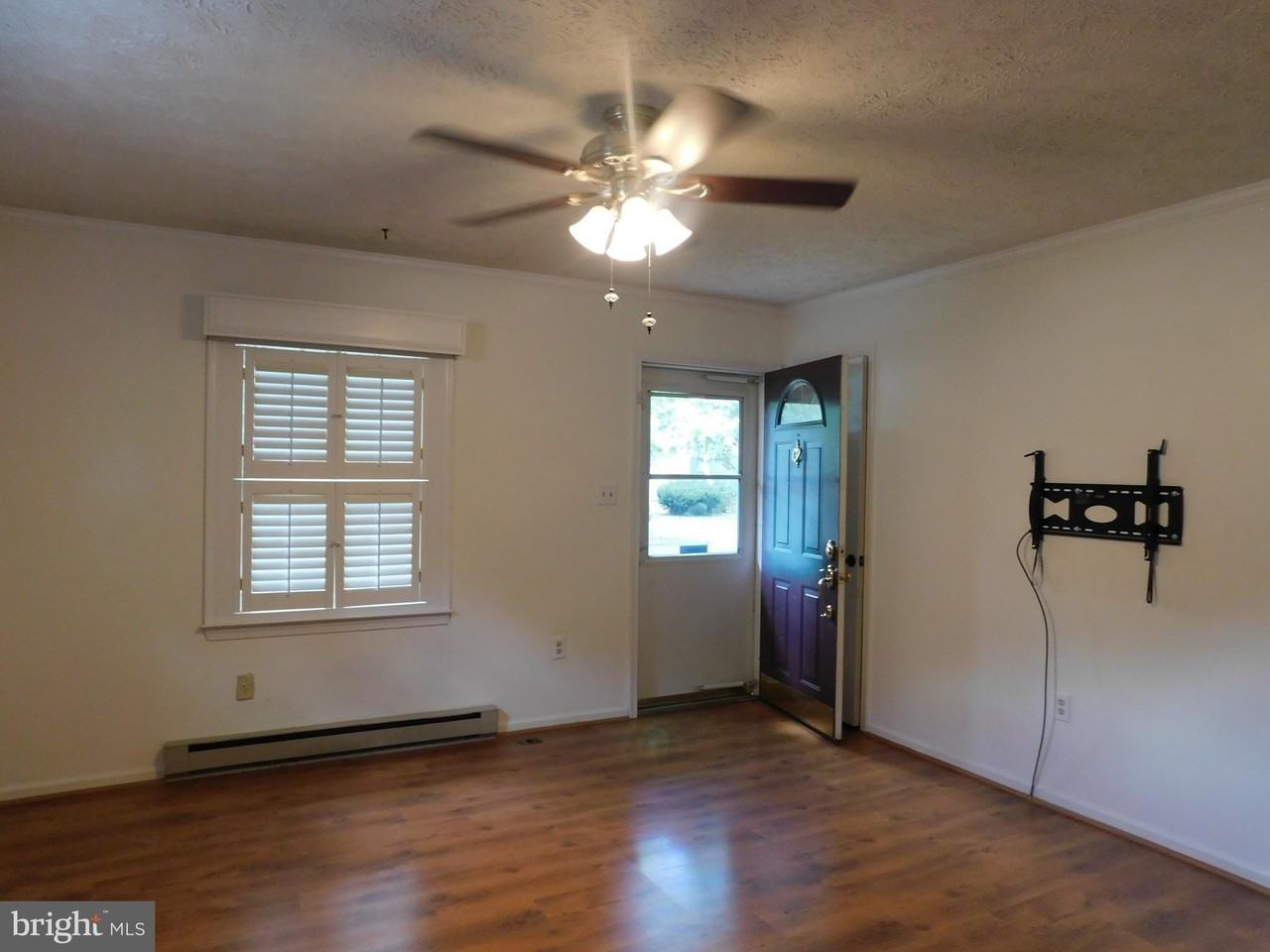 320 Opequon Ave - Photo 3 of 12