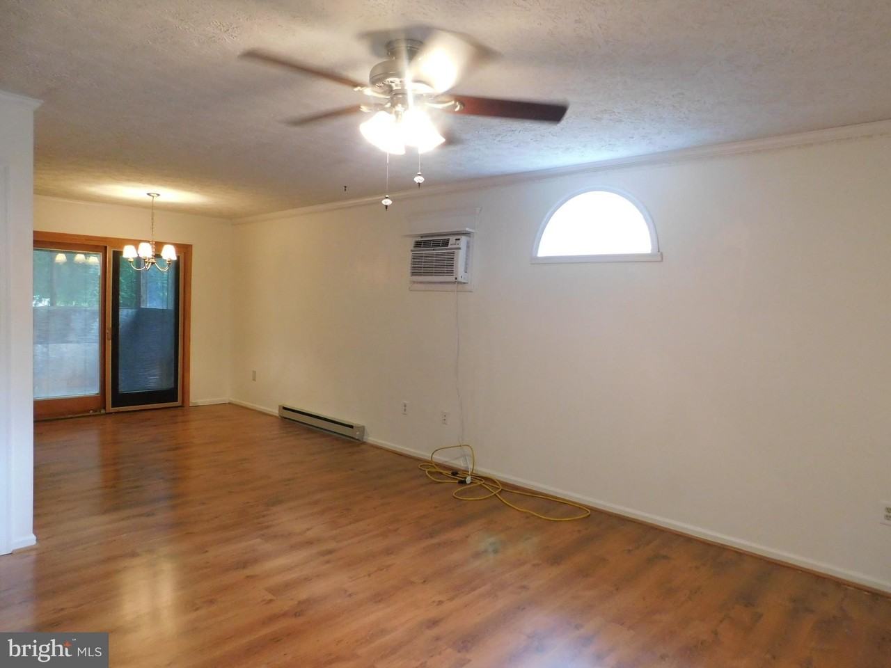 320 Opequon Ave - Photo 4 of 12