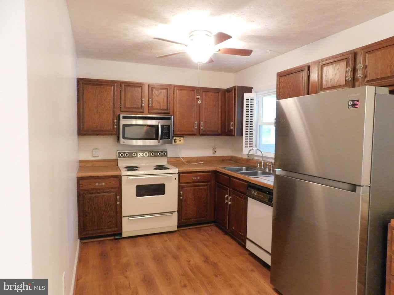 320 Opequon Ave - Photo 5 of 12