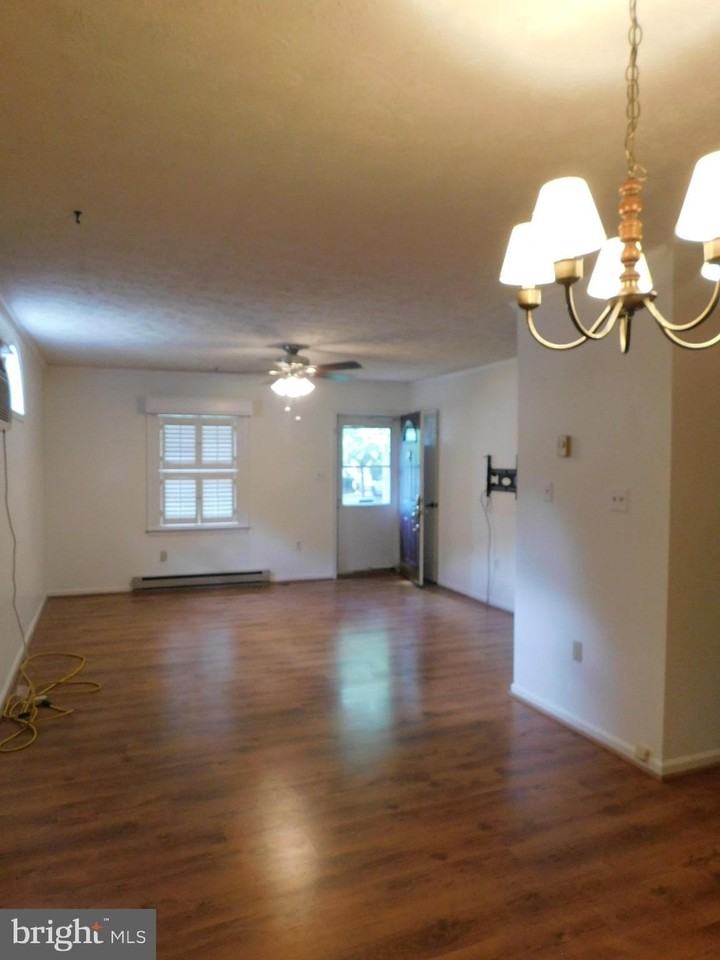 320 Opequon Ave - Photo 7 of 12