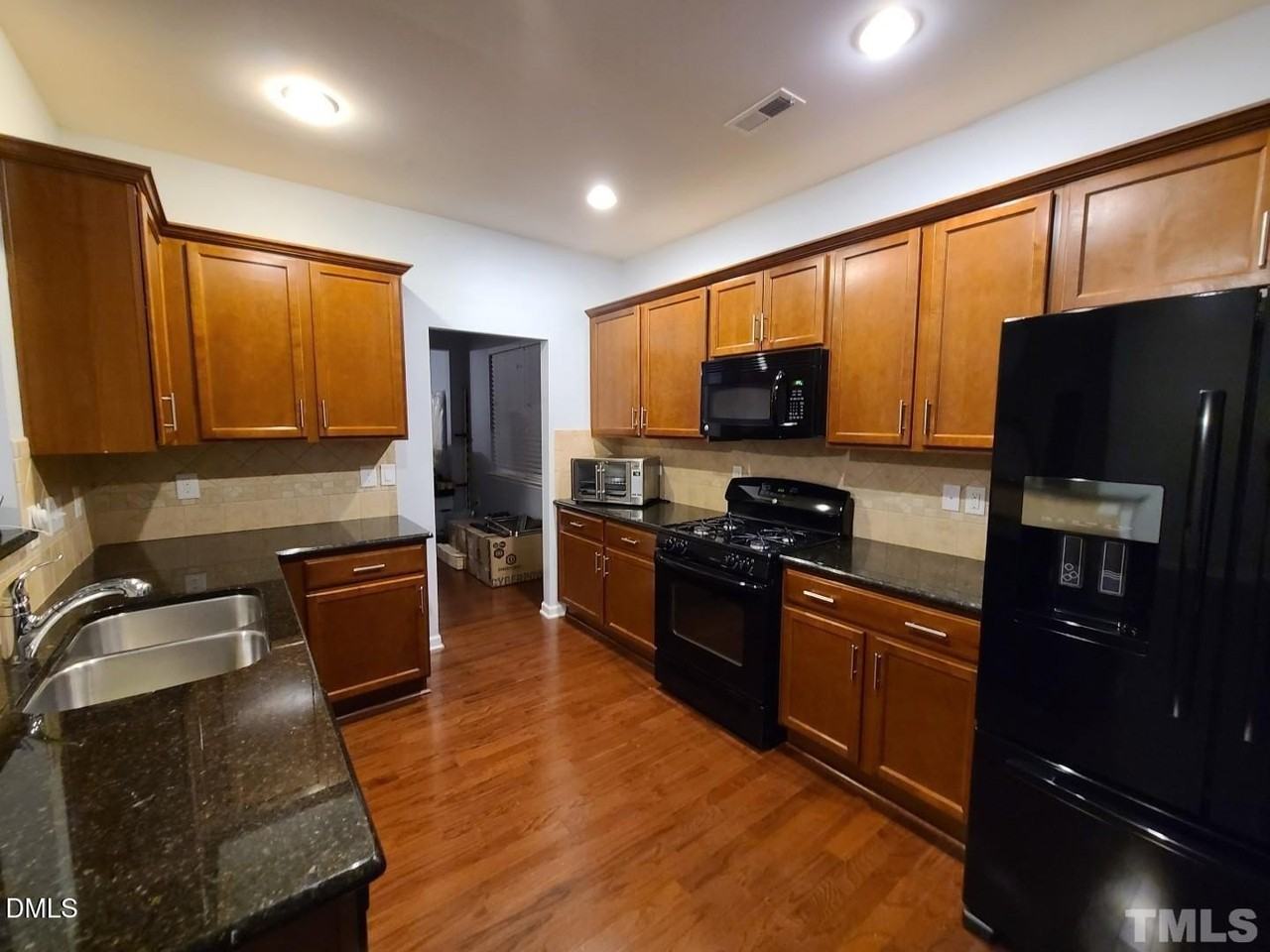 614 Rose Laurel Ct - Photo 6 of 19