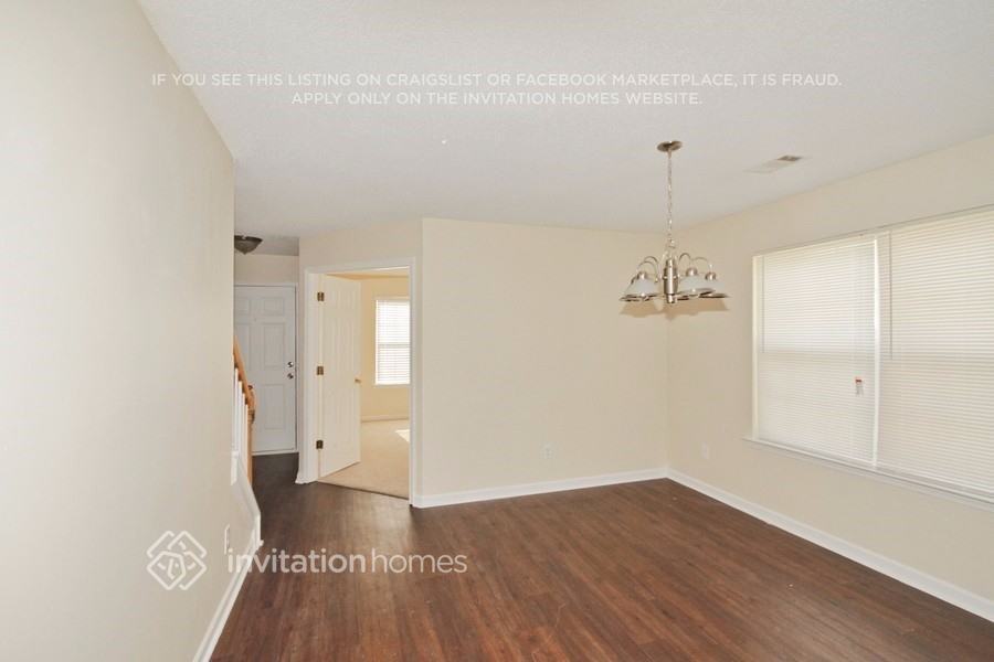540 Sable View Ln - Photo 2 of 13
