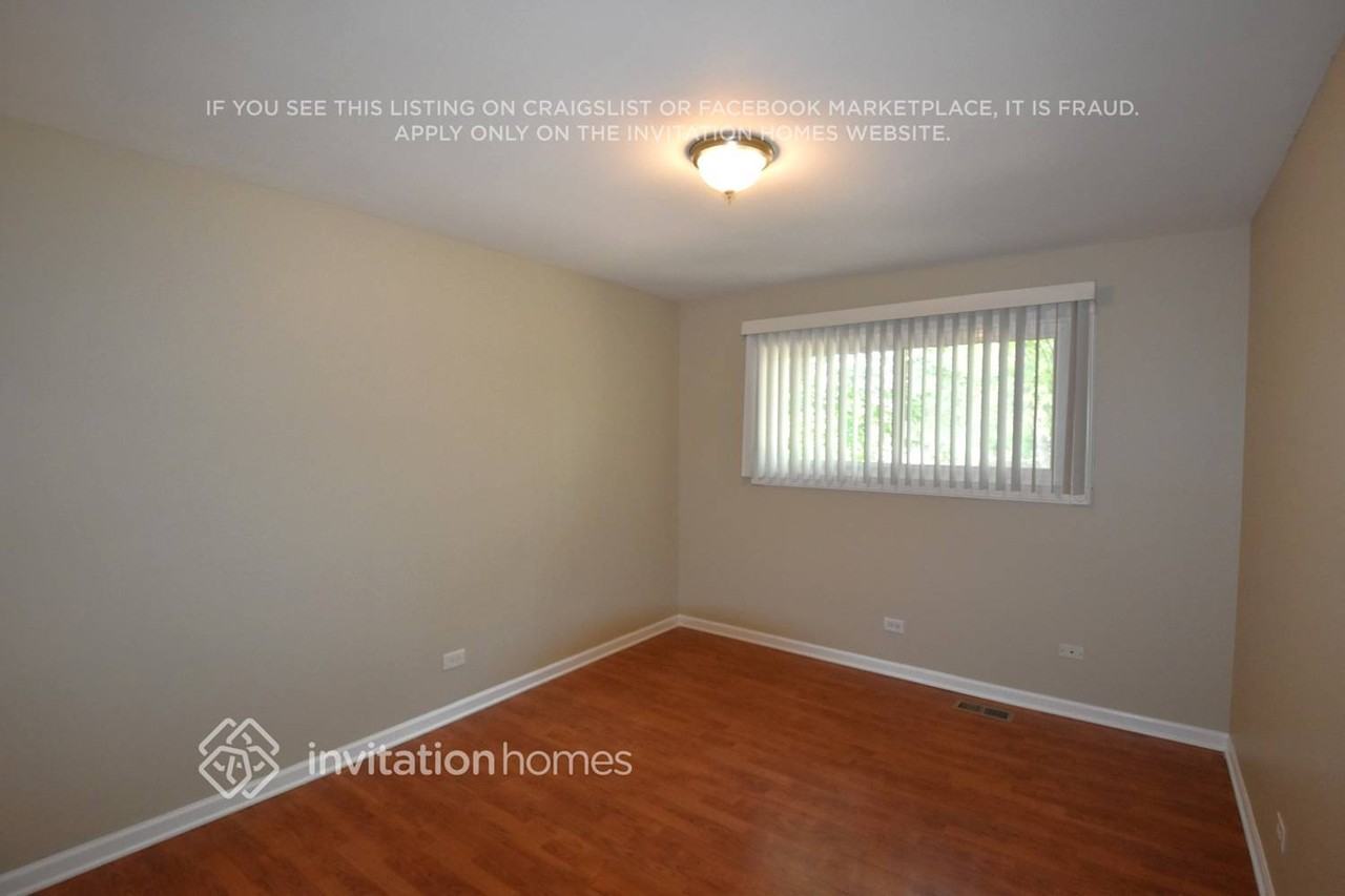 115 Kristine St - Photo 5 of 11