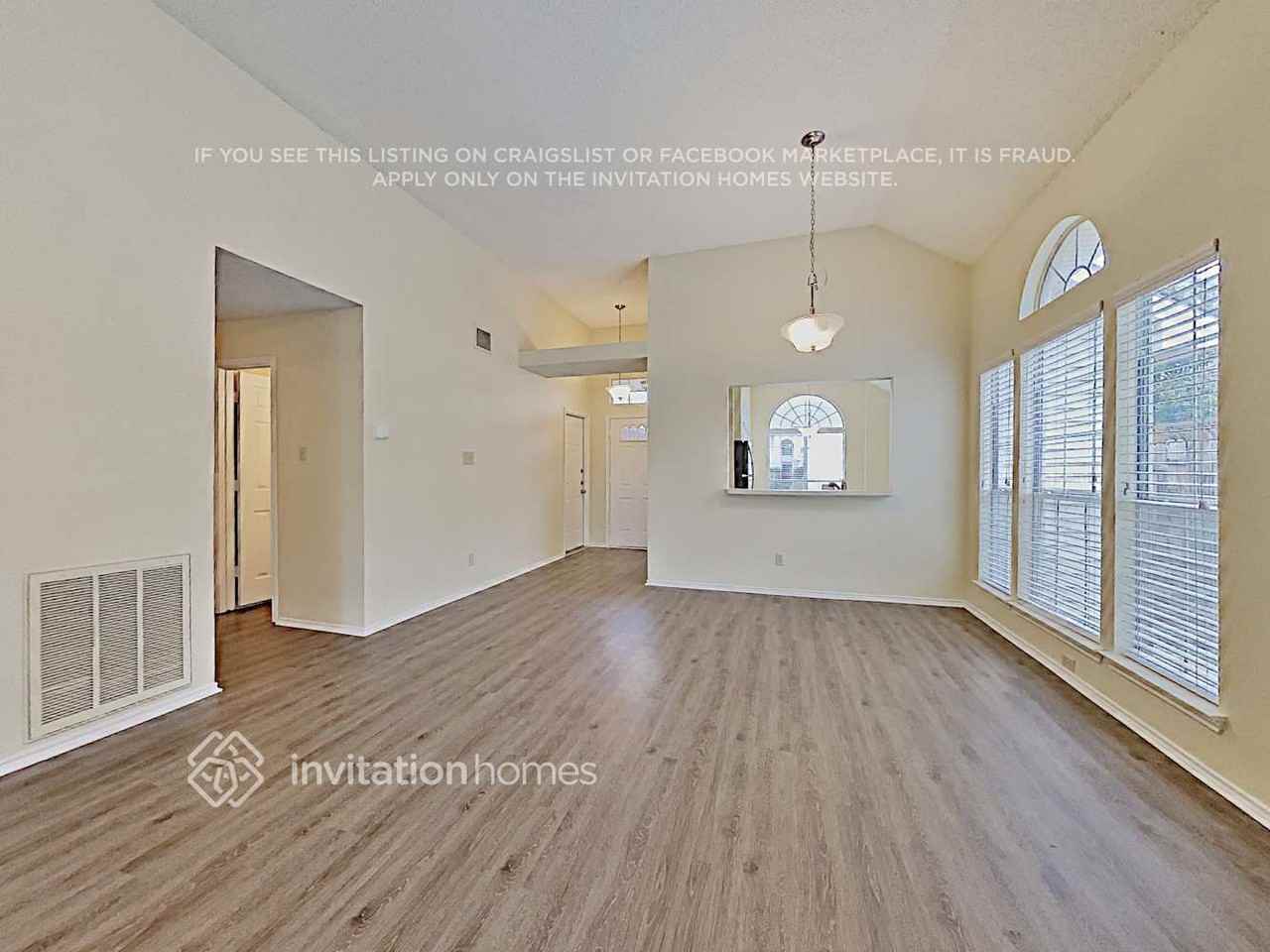 8512 Sabinas Trl - Photo 4 of 13