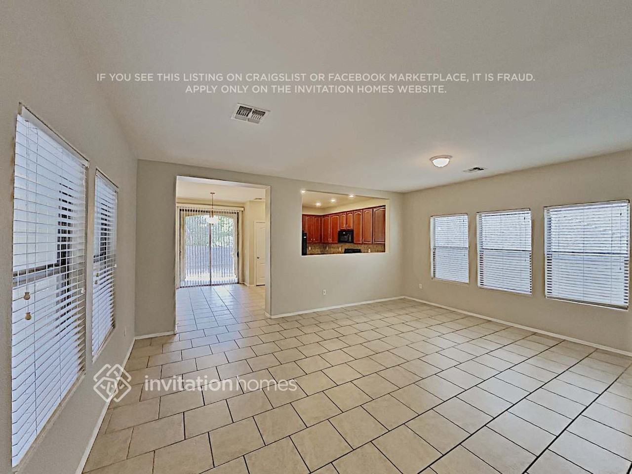 22194 S 211th St - Photo 4 of 16