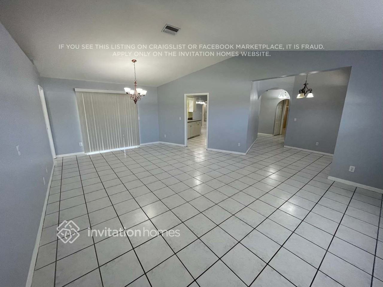 4228 Sw 15th Pl - Photo 4 of 16