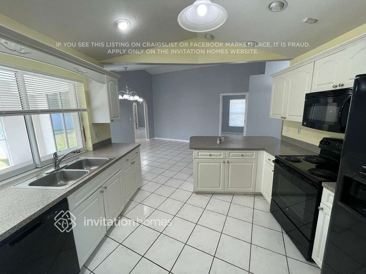 4228 Sw 15th Pl - Photo 6 of 16