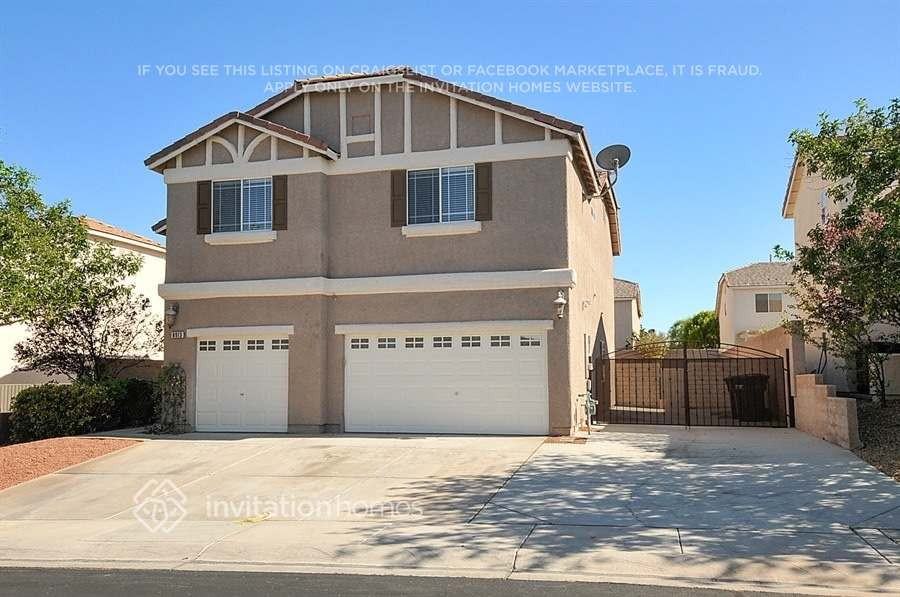 8913 Wolf Dancer Ave - Photo 2 of 9